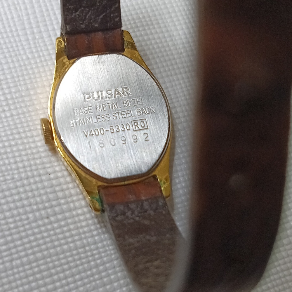 Pulsar Women's Watch - Picture 4 of 4